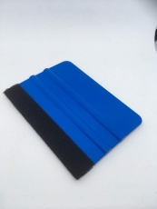 Squeegee with felt edge